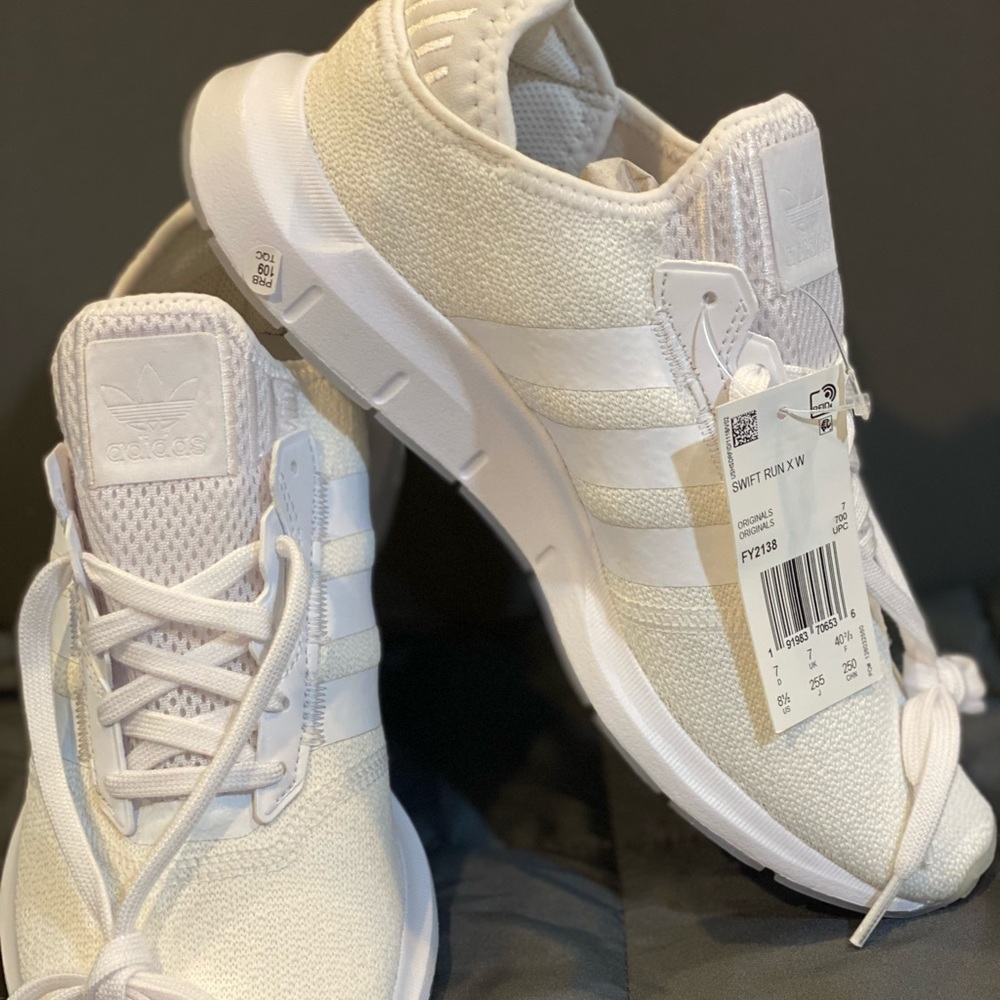 Adidas Women Shoes 8.5
